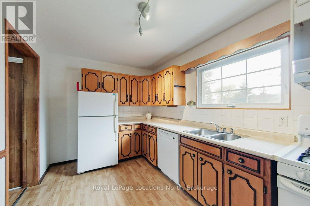 185 Bay Street E, Blue Mountains, Ontario  N0H 2P0 - Photo 4 - X13132244