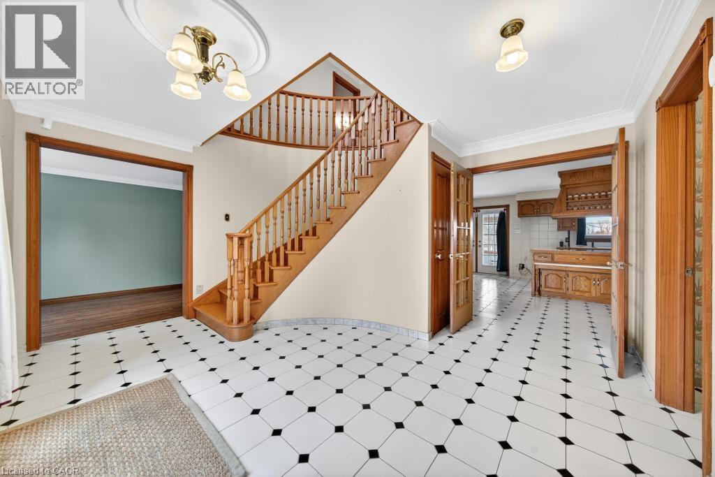 1055 Golf Club Road, Hannon, Ontario  L0R 1P0 - Photo 6 - 40802712