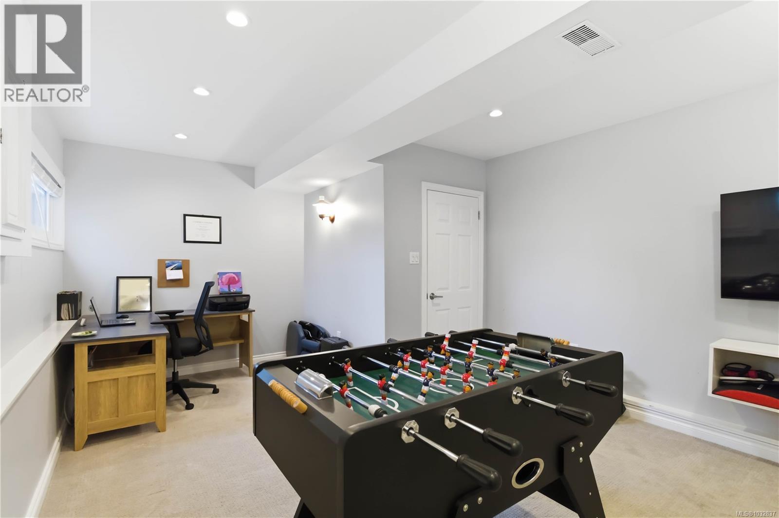 751 Cameo St, Saanich, British Columbia  V8X 3R9 - Photo 21 - 1032837