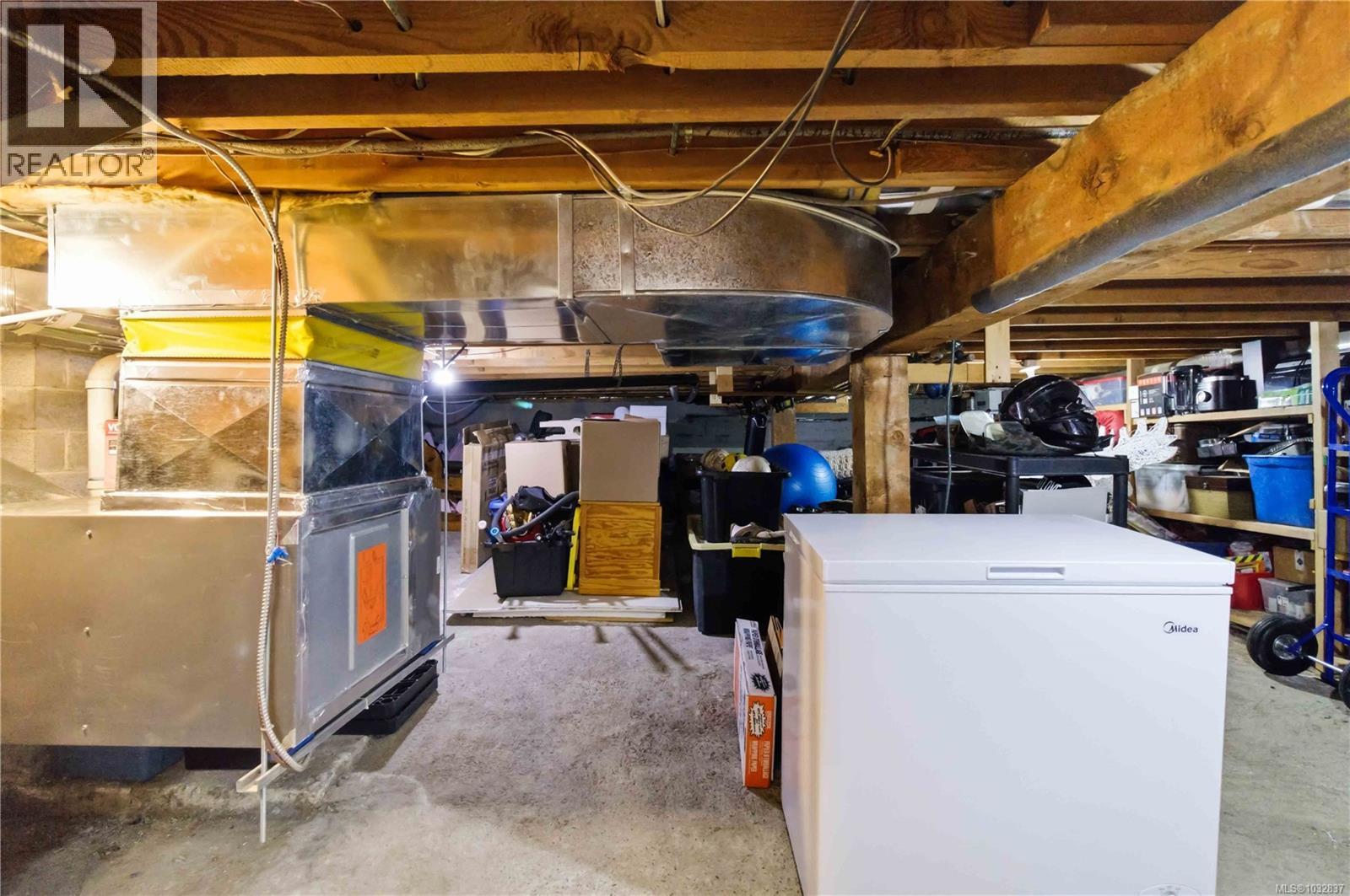 751 Cameo St, Saanich, British Columbia  V8X 3R9 - Photo 29 - 1032837