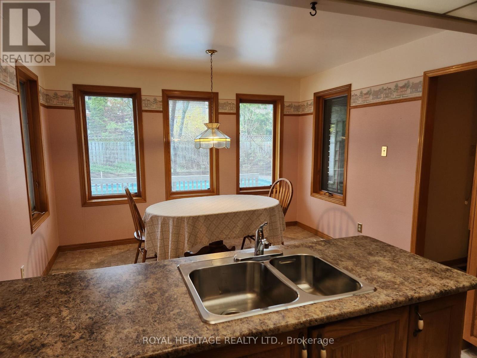 1534 Scollard Crescent, Peterborough, Ontario  K9H 7L1 - Photo 10 - X13132290
