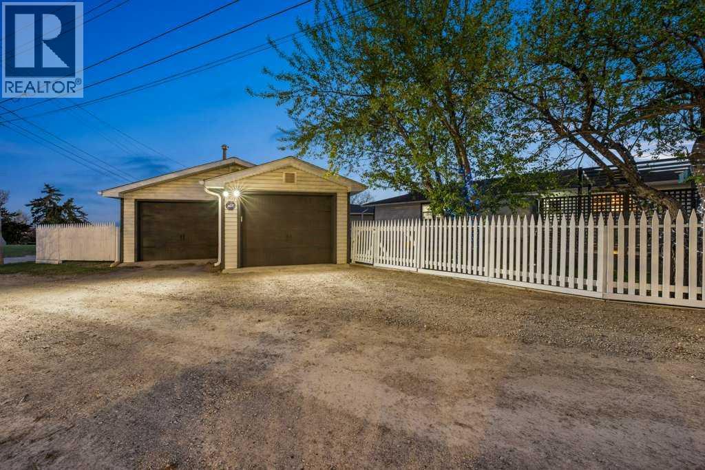 1412 16a Street Ne, Calgary, Alberta  T2E 4T7 - Photo 44 - A2310107