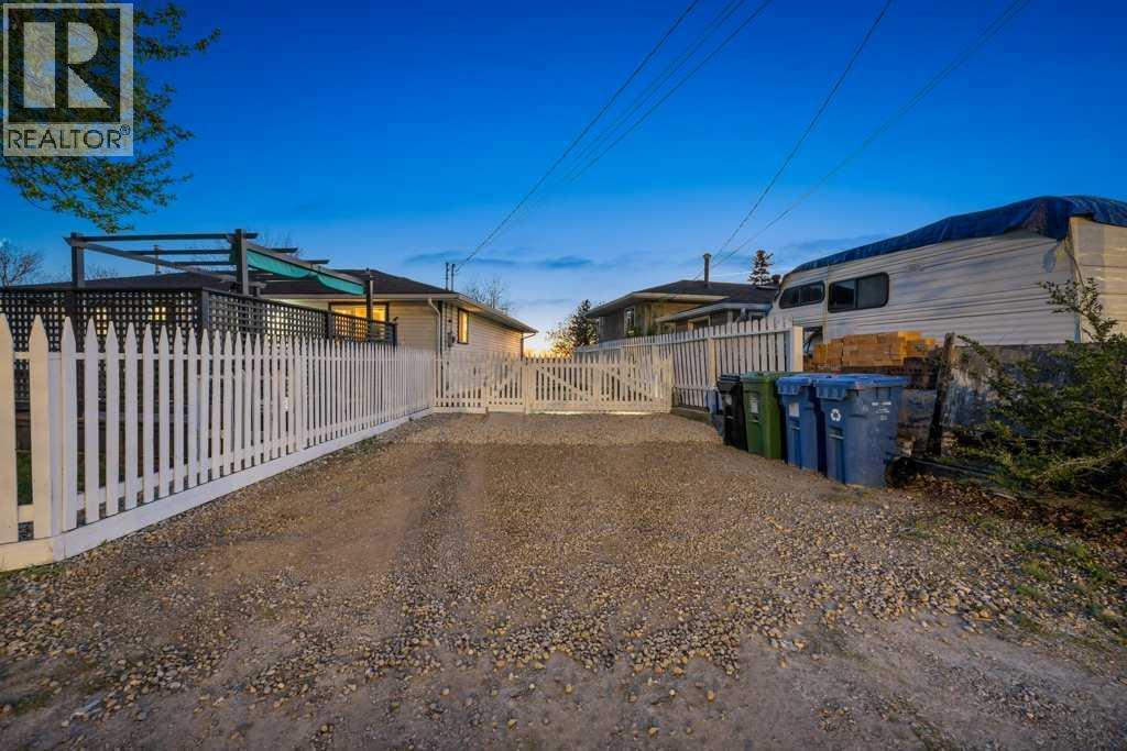 1412 16a Street Ne, Calgary, Alberta  T2E 4T7 - Photo 42 - A2310107