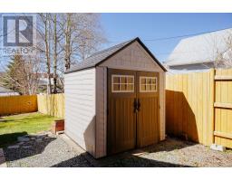 18 Alcock Crescent