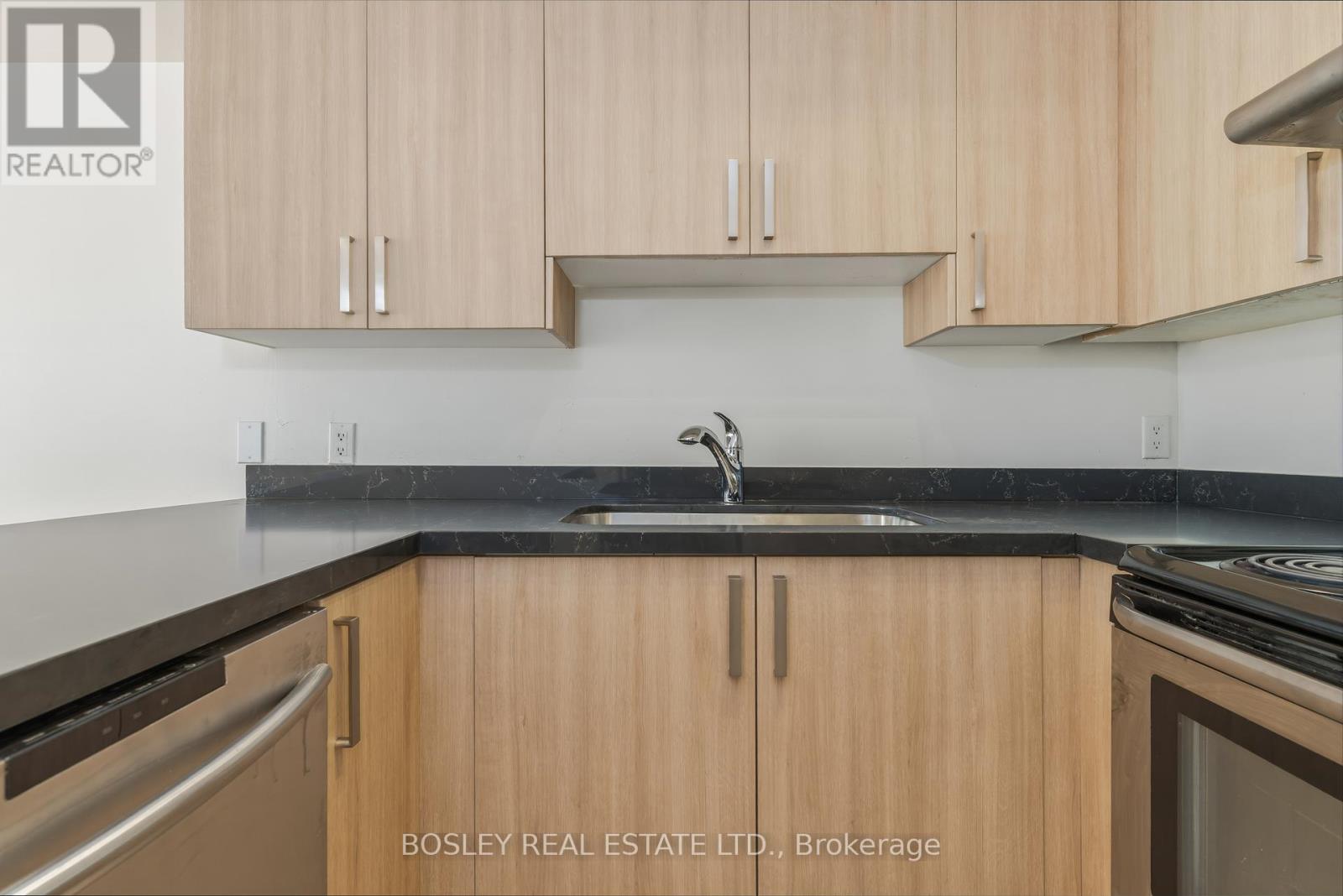 606 - 100 Strachan Avenue, Toronto, Ontario  M6K 3M6 - Photo 10 - C13132294