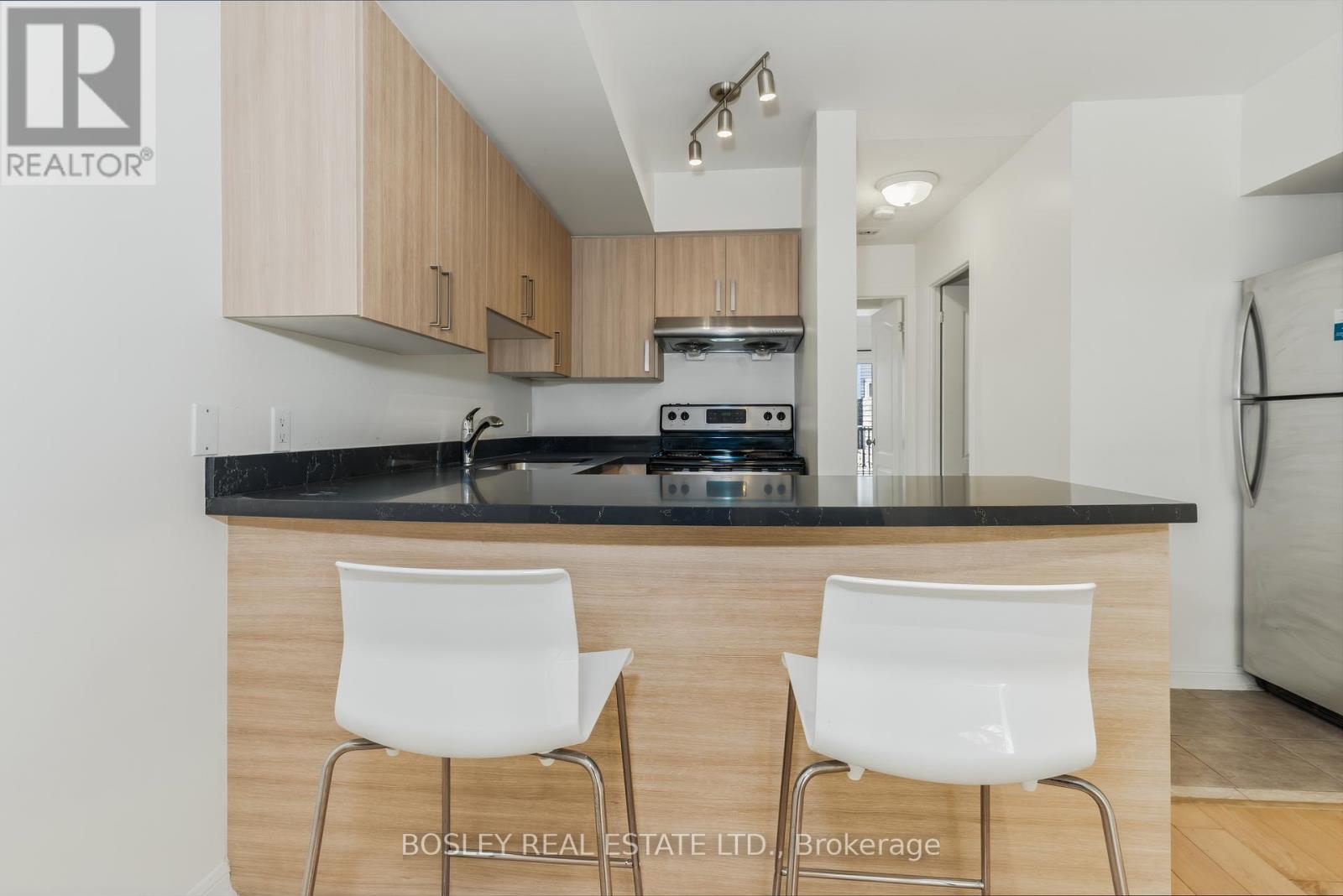 606 - 100 Strachan Avenue, Toronto, Ontario  M6K 3M6 - Photo 8 - C13132294