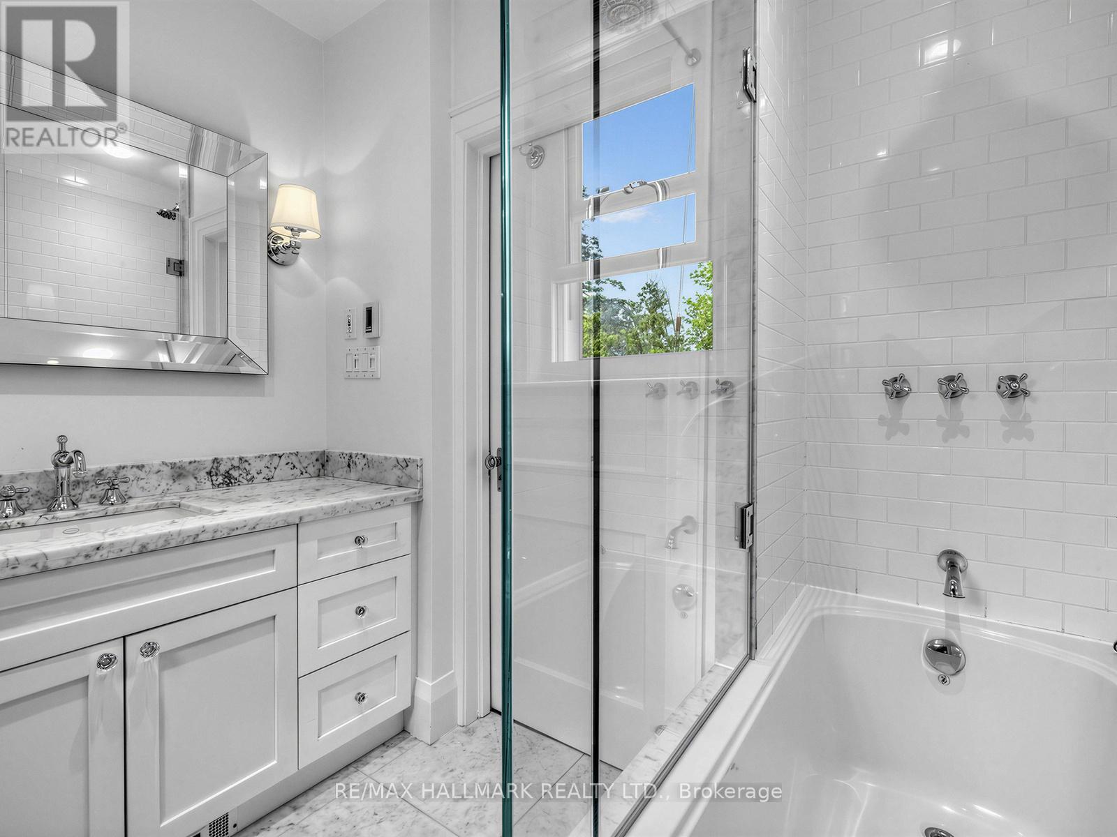 342 Brookdale Avenue, Toronto, Ontario  M5M 1P8 - Photo 23 - C13132296