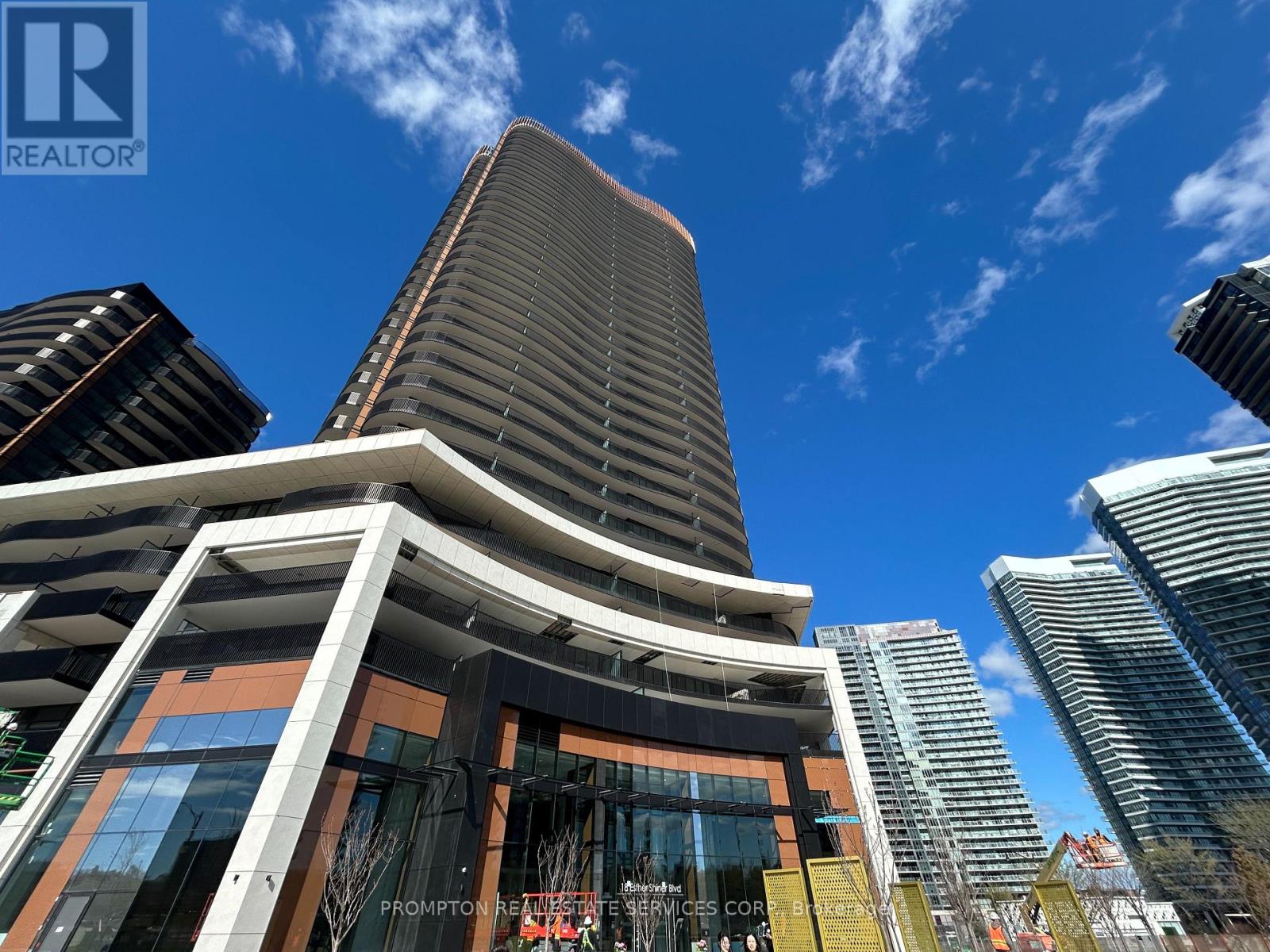 512 - 18 ESTHER SHINER BOULEVARD, Toronto, Ontario