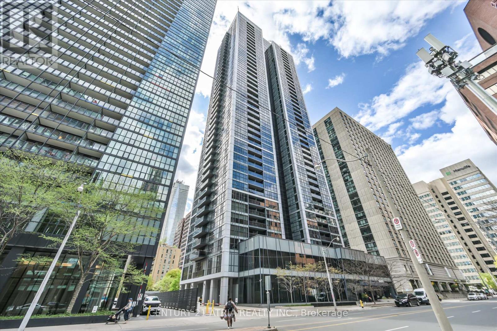 1907 - 28 Ted Rogers Way, Toronto, Ontario  M4Y 2J4 - Photo 1 - C13132308