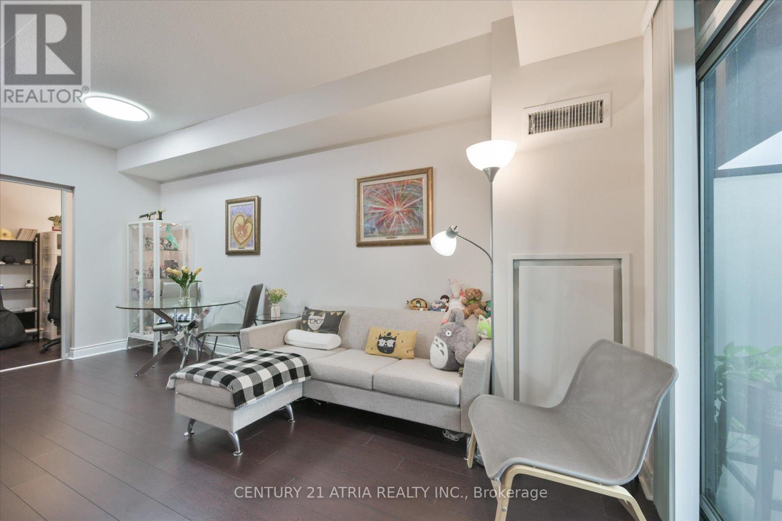 1907 - 28 Ted Rogers Way, Toronto, Ontario  M4Y 2J4 - Photo 12 - C13132308
