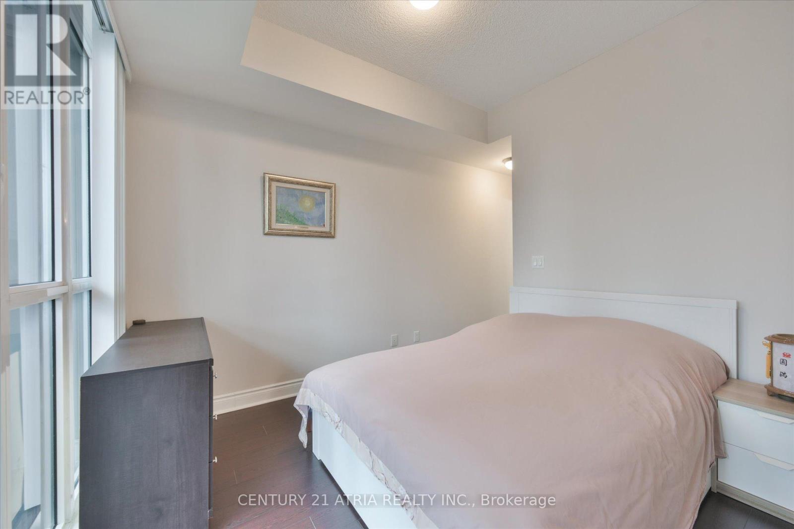 1907 - 28 Ted Rogers Way, Toronto, Ontario  M4Y 2J4 - Photo 15 - C13132308