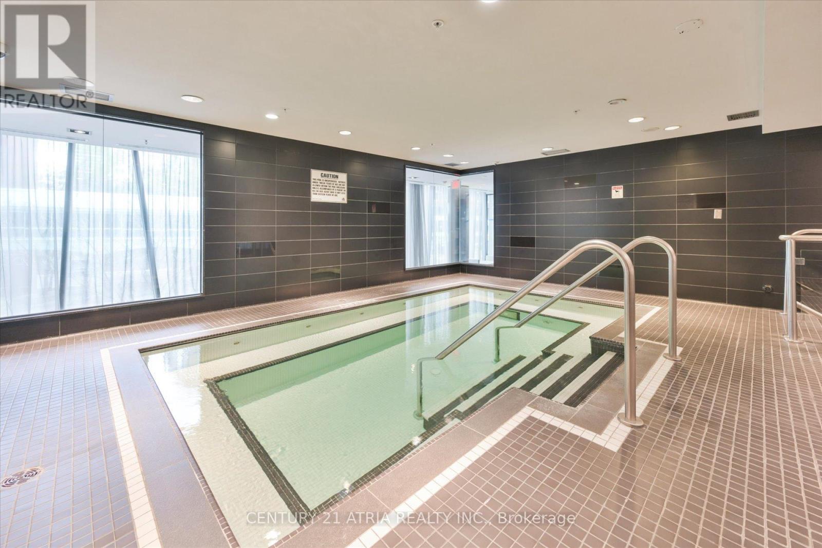 1907 - 28 Ted Rogers Way, Toronto, Ontario  M4Y 2J4 - Photo 31 - C13132308