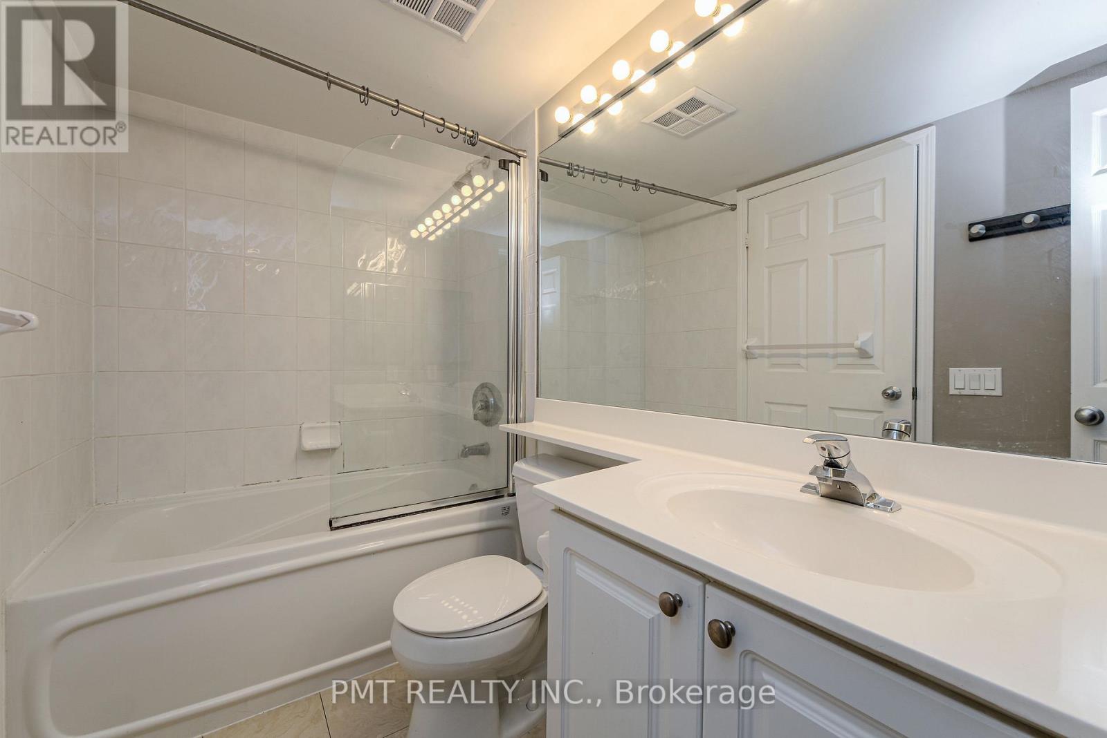 303 - 28 Harrison Garden Boulevard, Toronto, Ontario M2N 7B5 - Photo 16 - C13132366