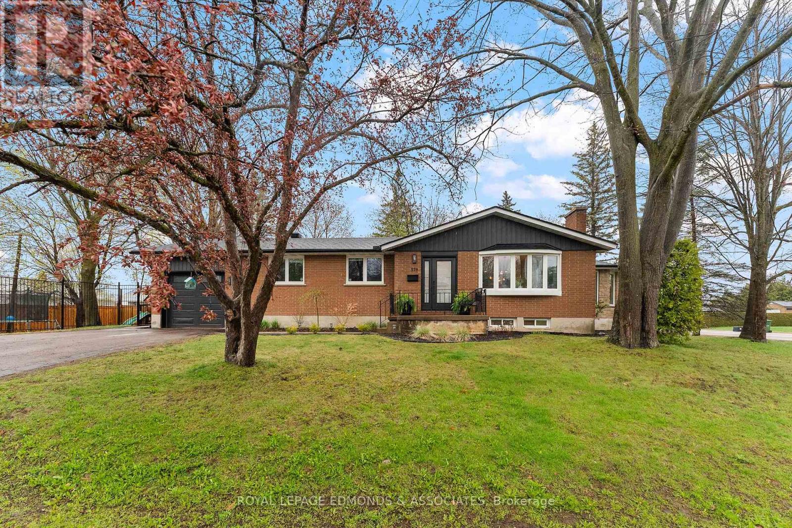 379 Morris Street, Pembroke, Ontario  K8A 7W1 - Photo 1 - X13132360