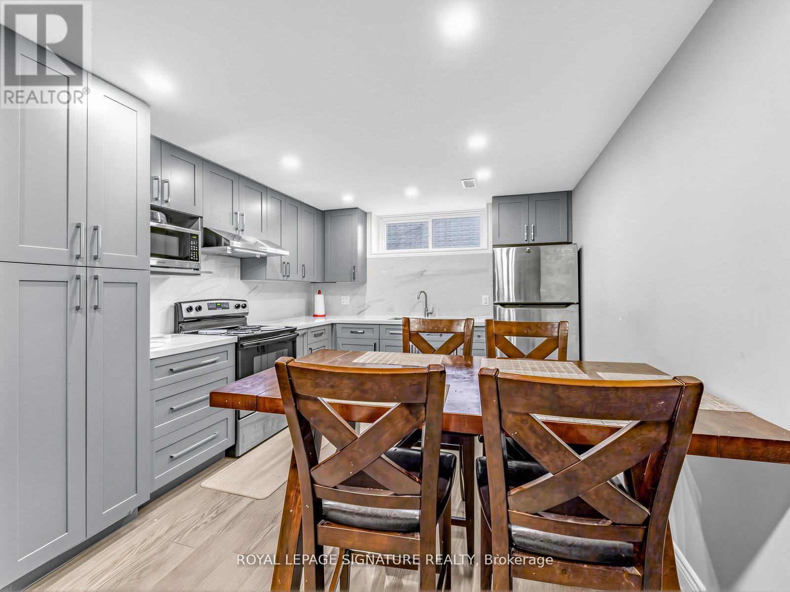 7 Jarwick Drive, Toronto, Ontario  M1H 2H1 - Photo 29 - E13132348