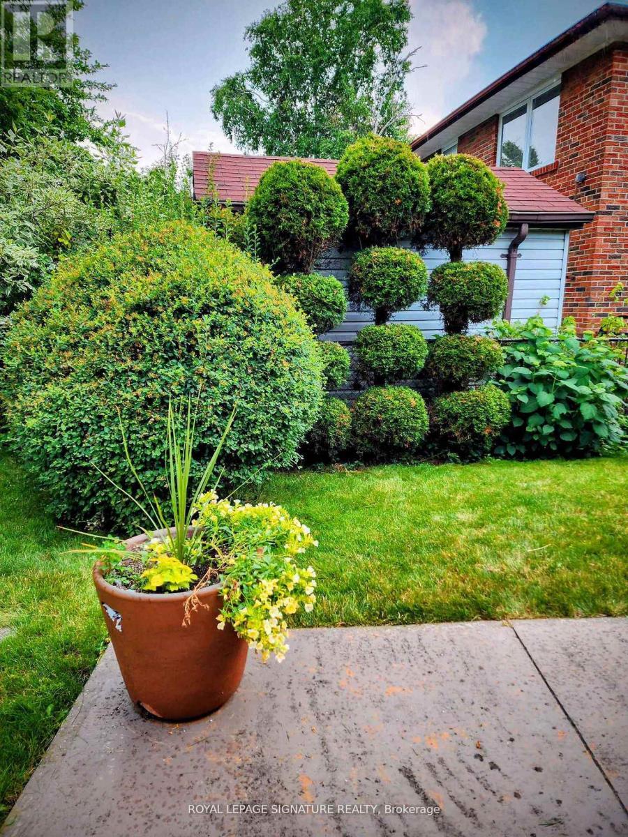 7 Jarwick Drive, Toronto, Ontario  M1H 2H1 - Photo 42 - E13132348