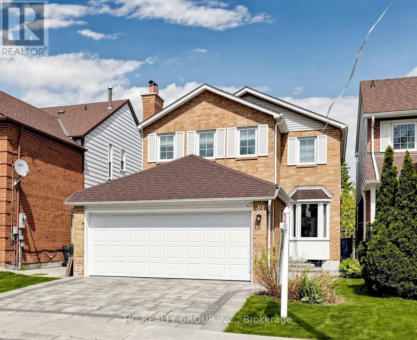 39 River Grove Drive, Toronto, Ontario  M1W 3T8 - Photo 3 - E13131796