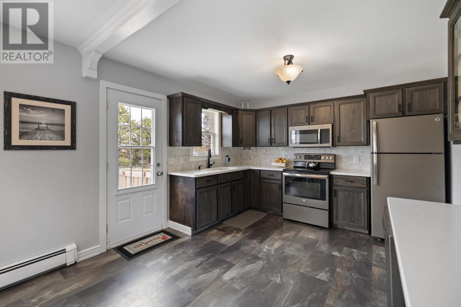4 Sobey Drive, Cornwall, Prince Edward Island  C0A 1H0 - Photo 9 - 202611006