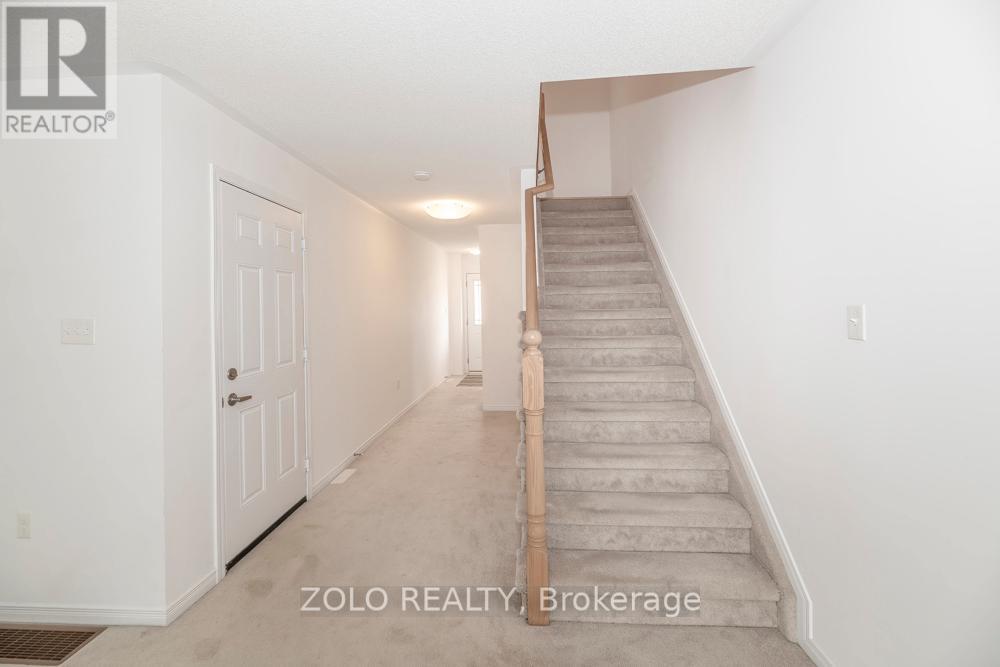 19 Frank's Way, Barrie (Allandale), Ontario  L4N 3J1 - Photo 13 - S13132222