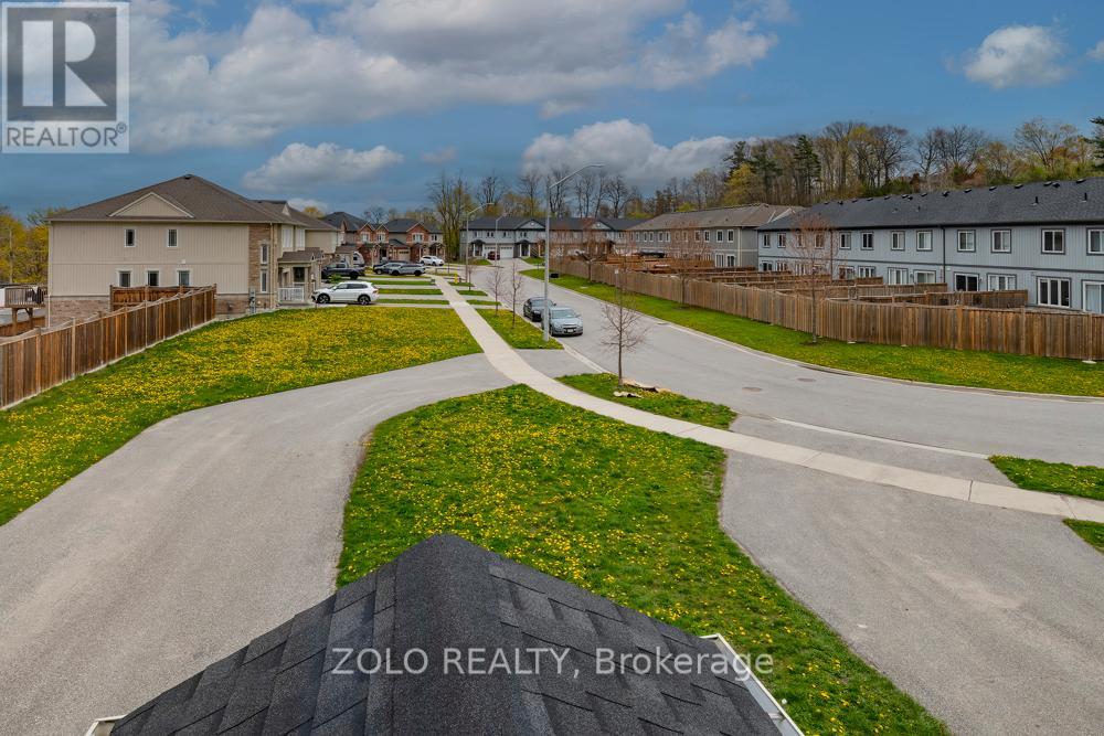 19 Frank's Way, Barrie (Allandale), Ontario  L4N 3J1 - Photo 3 - S13132222