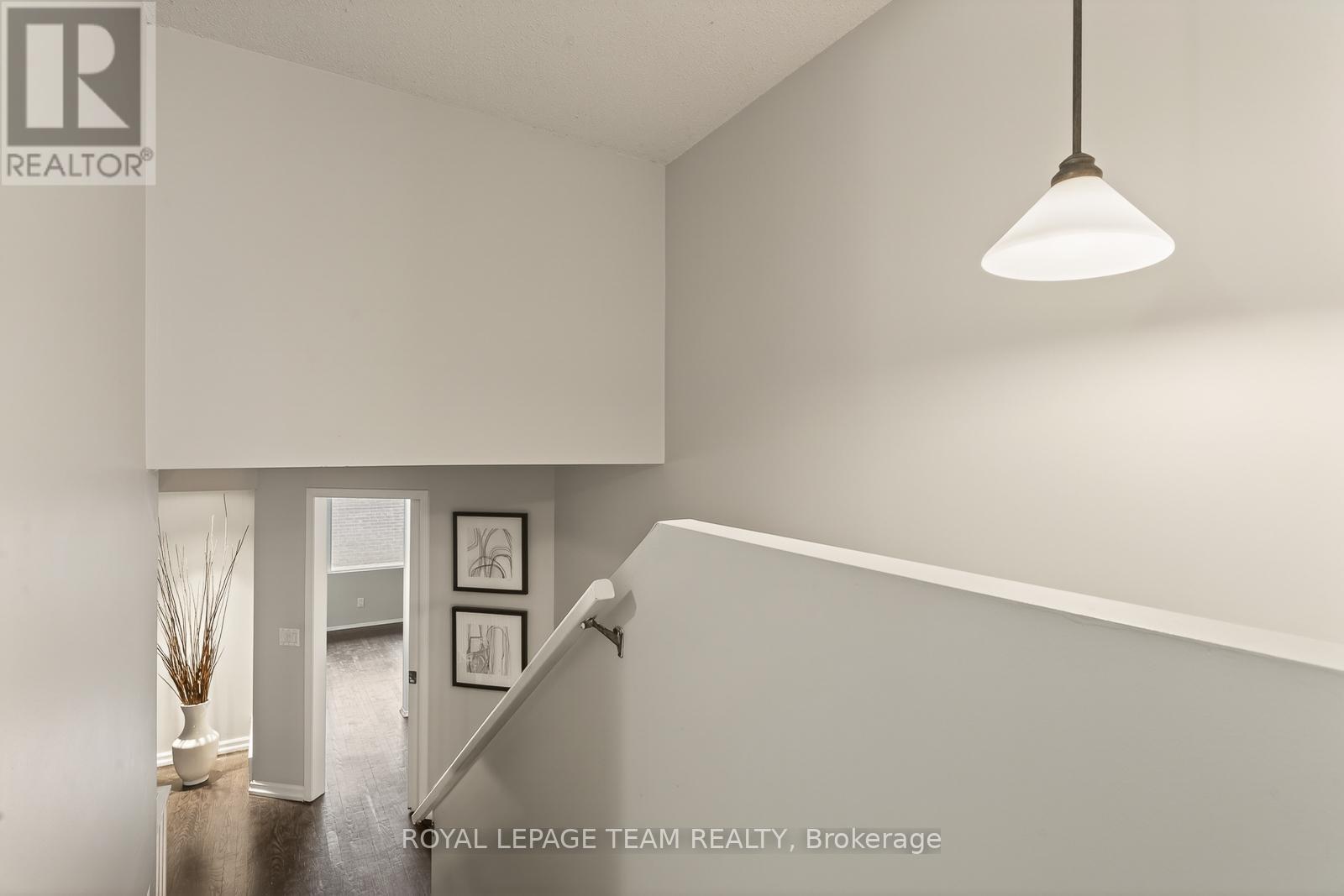 10 - 290 Cathcart Street, Ottawa, Ontario  K1N 5C4 - Photo 36 - X12800850