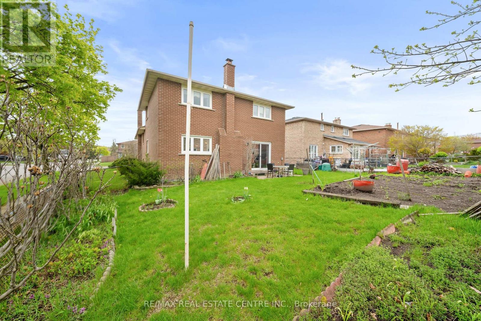 78 Panorama Crescent, Brampton, Ontario  L6S 3T9 - Photo 45 - W13128982