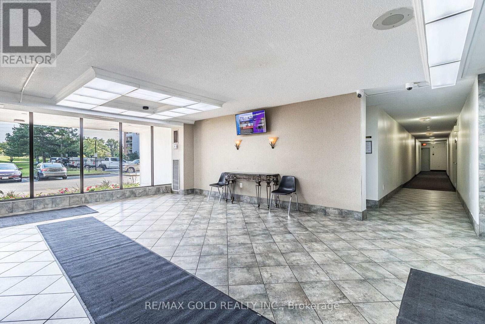 903 - 17 Knightsbridge Road, Brampton, Ontario  L6T 3X9 - Photo 3 - W13129210