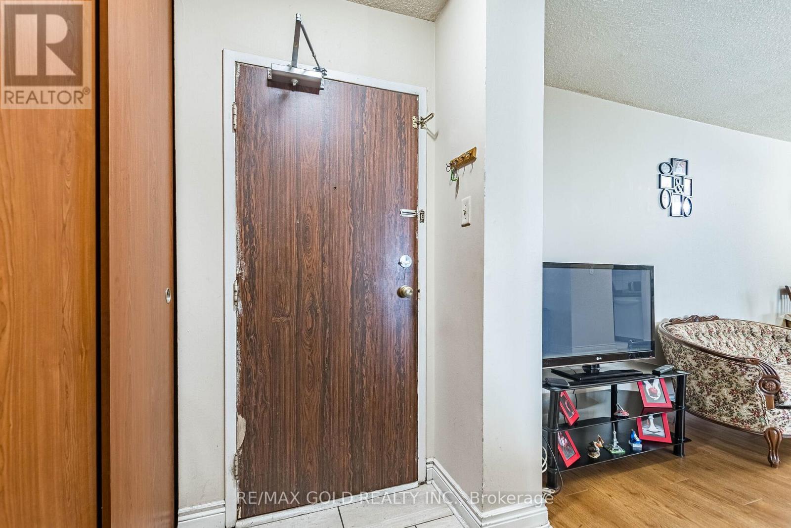 903 - 17 Knightsbridge Road, Brampton, Ontario  L6T 3X9 - Photo 9 - W13129210