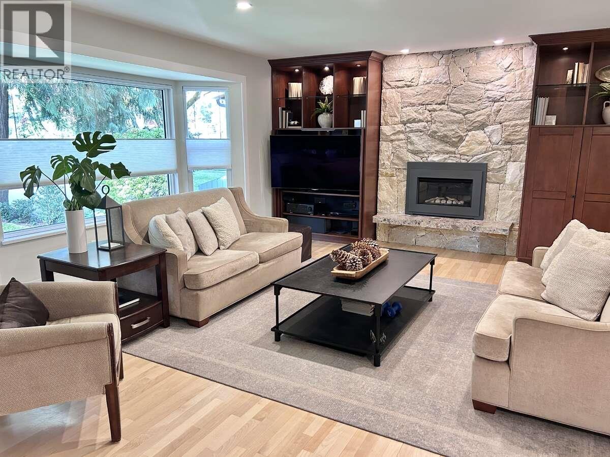 2685 Byron Road, North Vancouver, British Columbia  V7H 1L9 - Photo 2 - R3098365