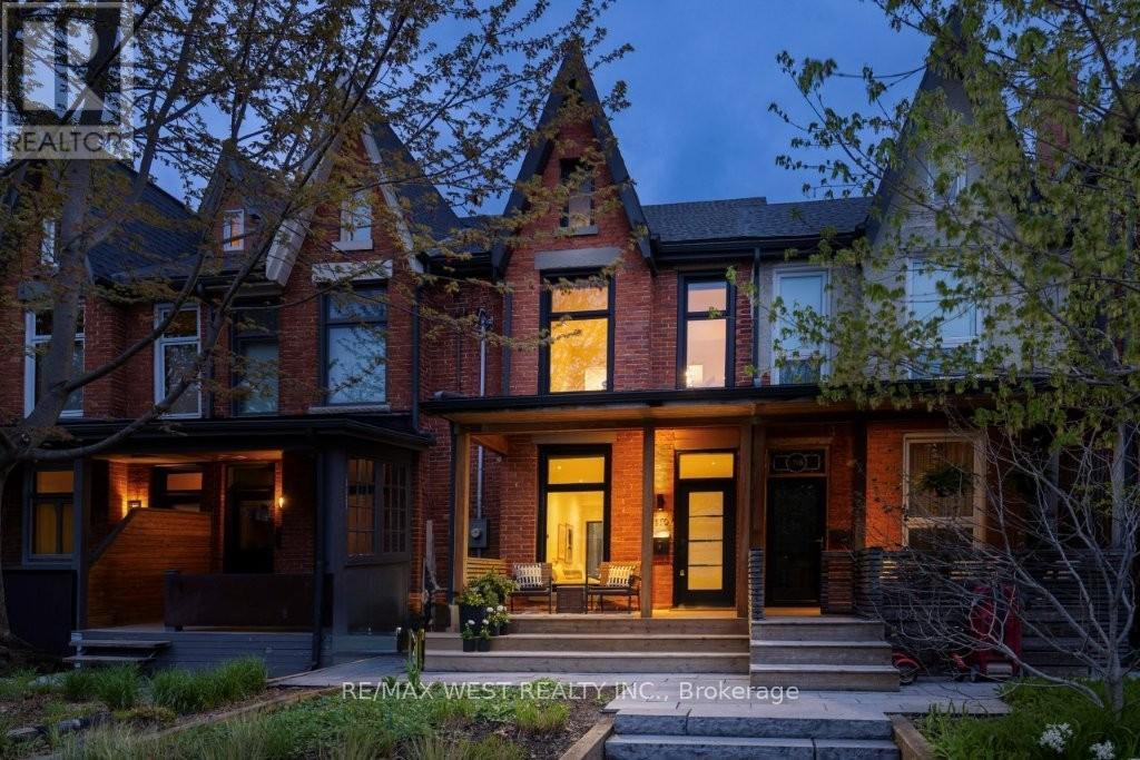 110 Fern Avenue, Toronto, Ontario  M6R 1K3 - Photo 3 - W13128978