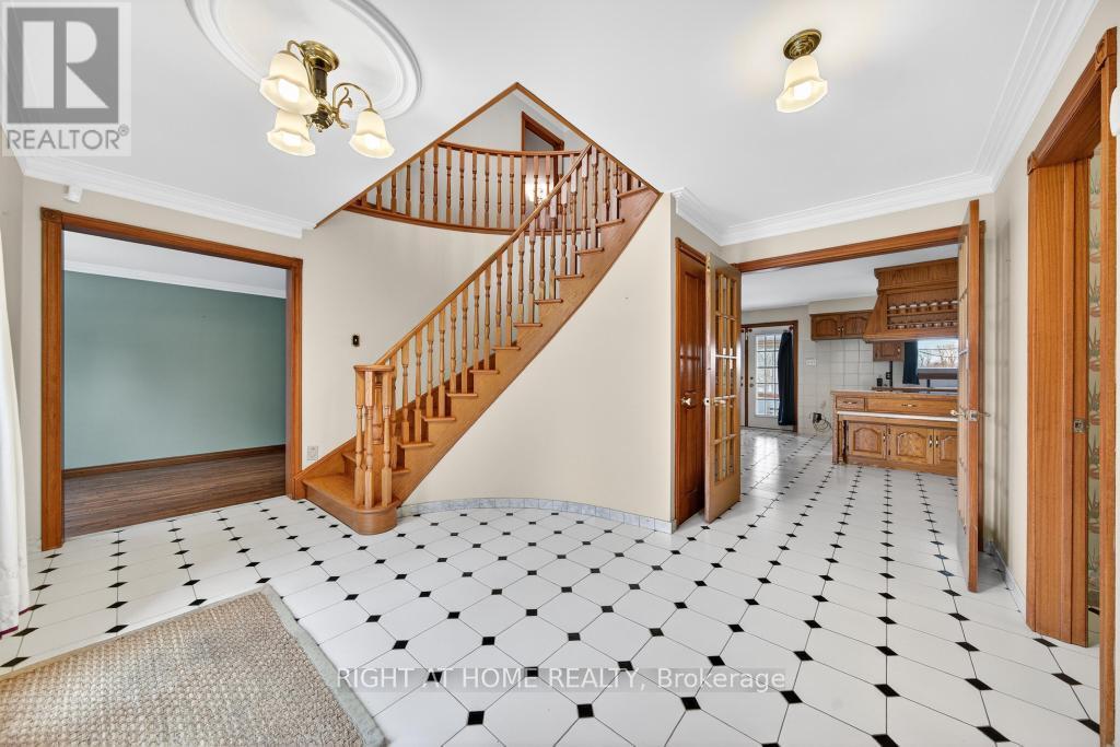 1055 Golf Club Road, Hamilton, Ontario  L0R 1P0 - Photo 6 - X12909170
