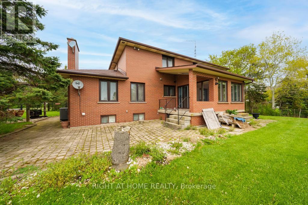 1055 Golf Club Road, Hamilton, Ontario  L0R 1P0 - Photo 40 - X12909170