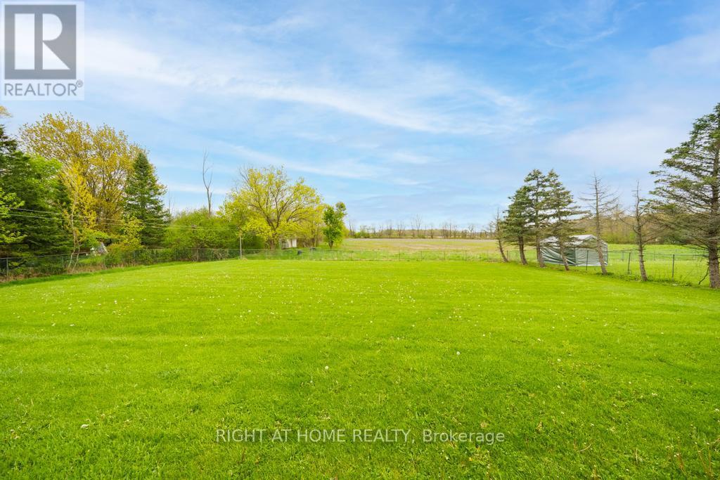 1055 Golf Club Road, Hamilton, Ontario  L0R 1P0 - Photo 41 - X12909170