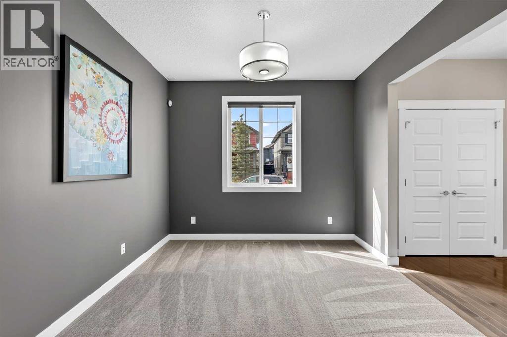 31 Evansridge Close NW, Calgary, Alberta  T3P 0H5 - Photo 8 - A2305615