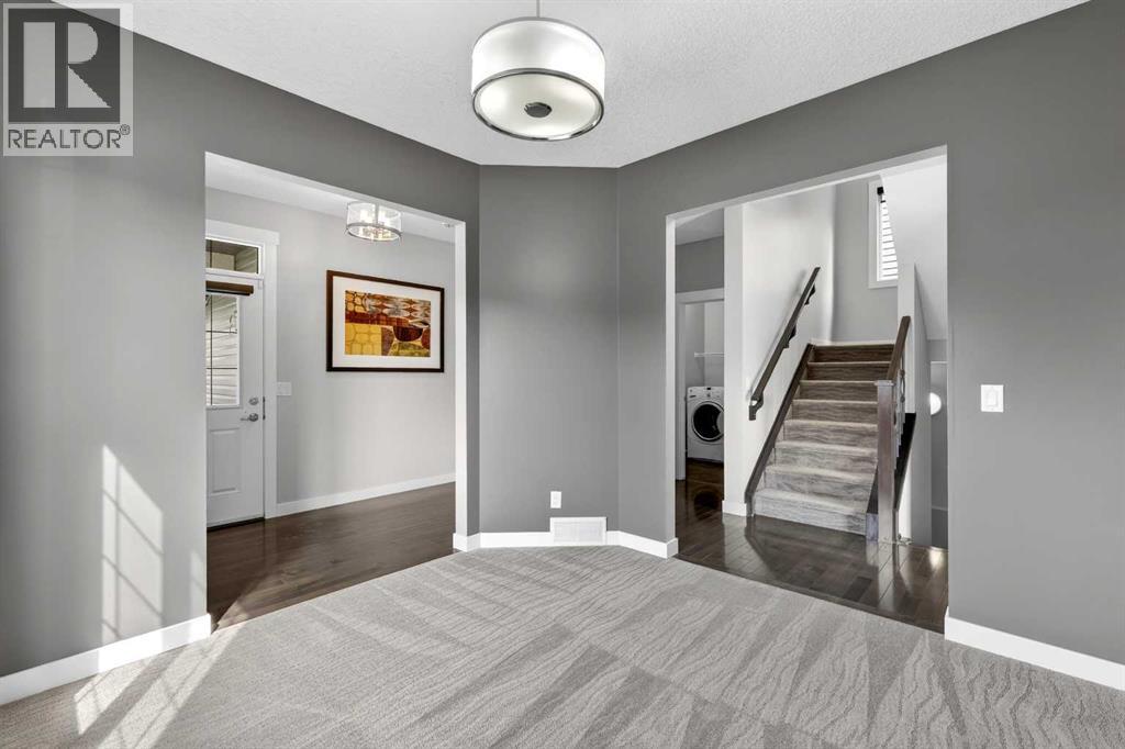 31 Evansridge Close NW, Calgary, Alberta  T3P 0H5 - Photo 9 - A2305615