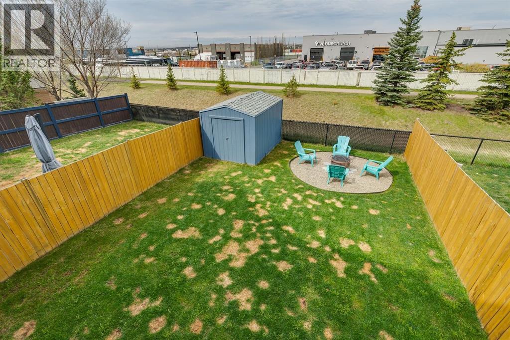 231 Kingsbridge Road Se, Airdrie, Alberta  T4A 0M4 - Photo 2 - A2310370