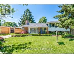 198 WHITE PINES DRIVE, Burlington, Ontario