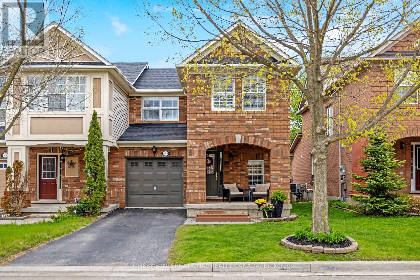 1416 Mcdermott Way, Milton, Ontario  L9T 6L7 - Photo 2 - W13132250