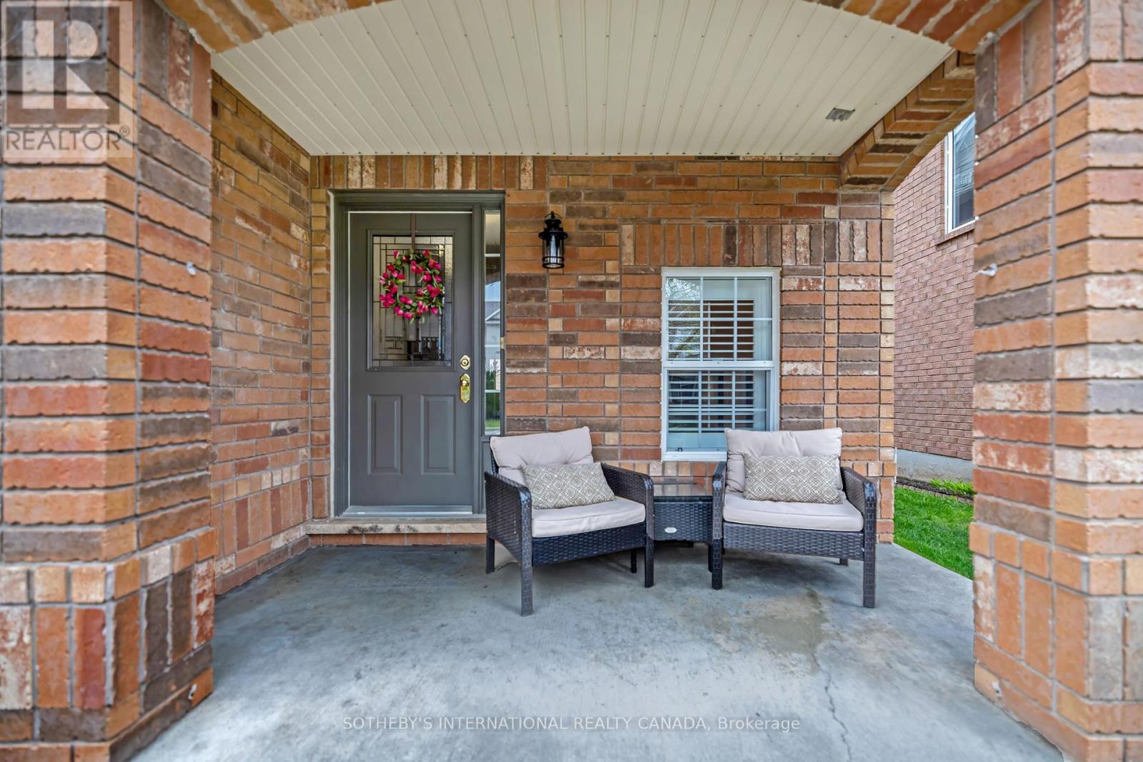 1416 Mcdermott Way, Milton, Ontario  L9T 6L7 - Photo 5 - W13132250