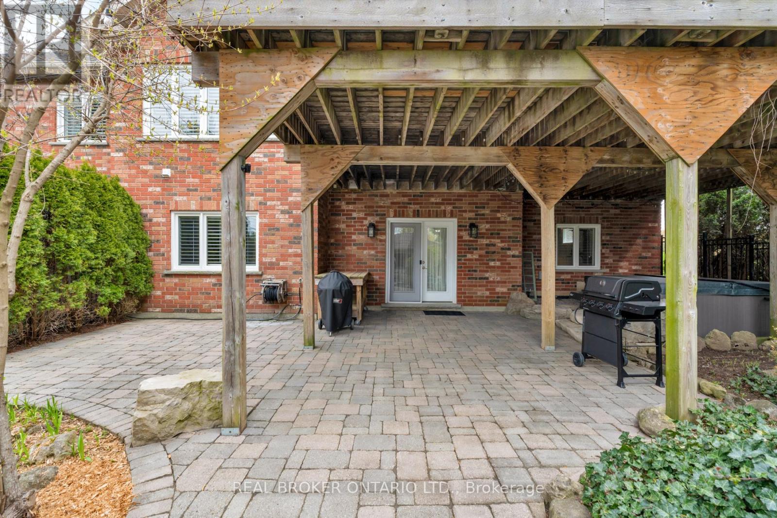 9 Allison Court, Halton Hills, Ontario  L7G 4S4 - Photo 38 - W13132252