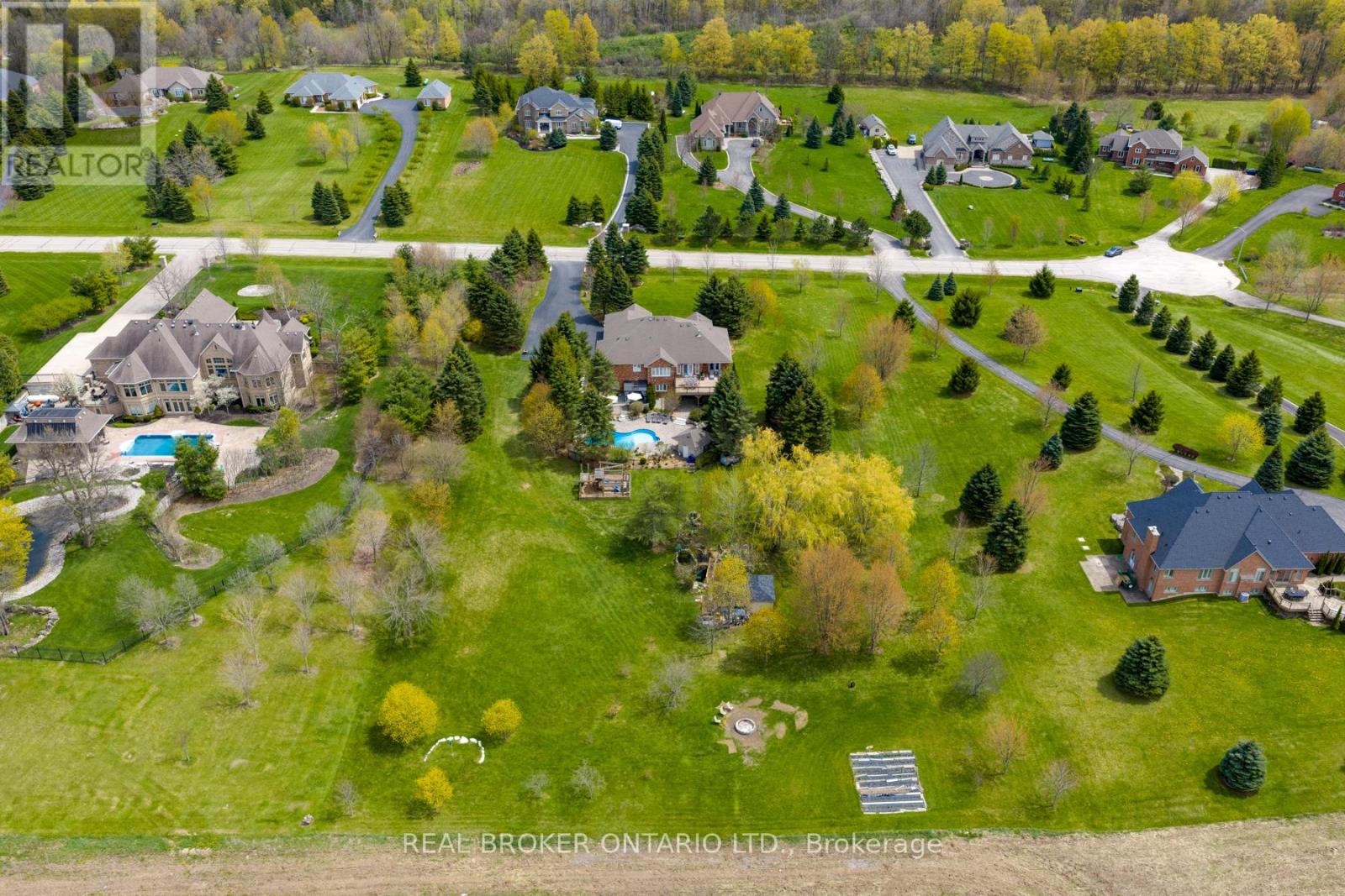 9 Allison Court, Halton Hills, Ontario  L7G 4S4 - Photo 44 - W13132252