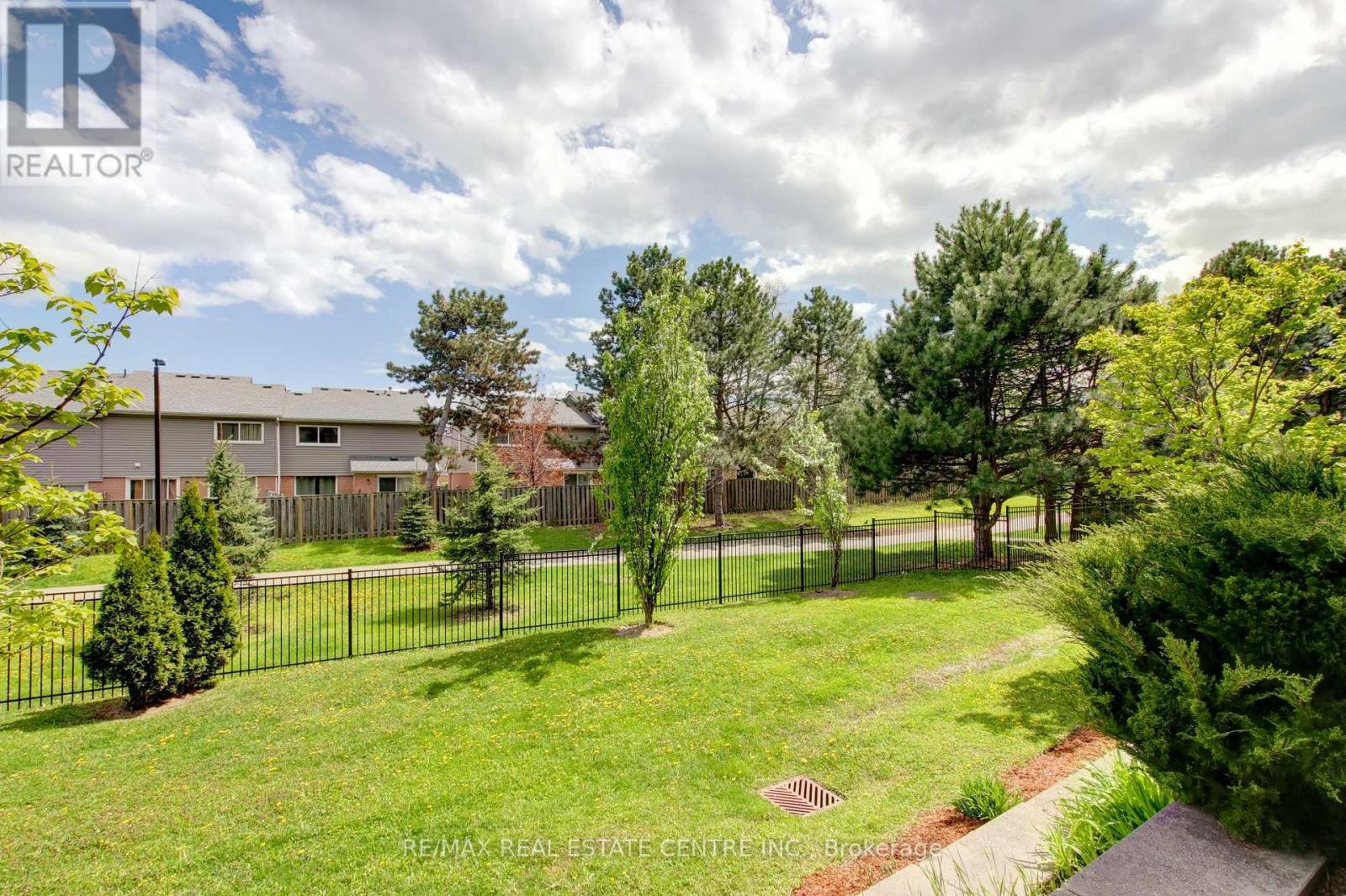 103 - 3170 Erin Mills Parkway, Mississauga, Ontario  L5L 0B6 - Photo 21 - W13132254