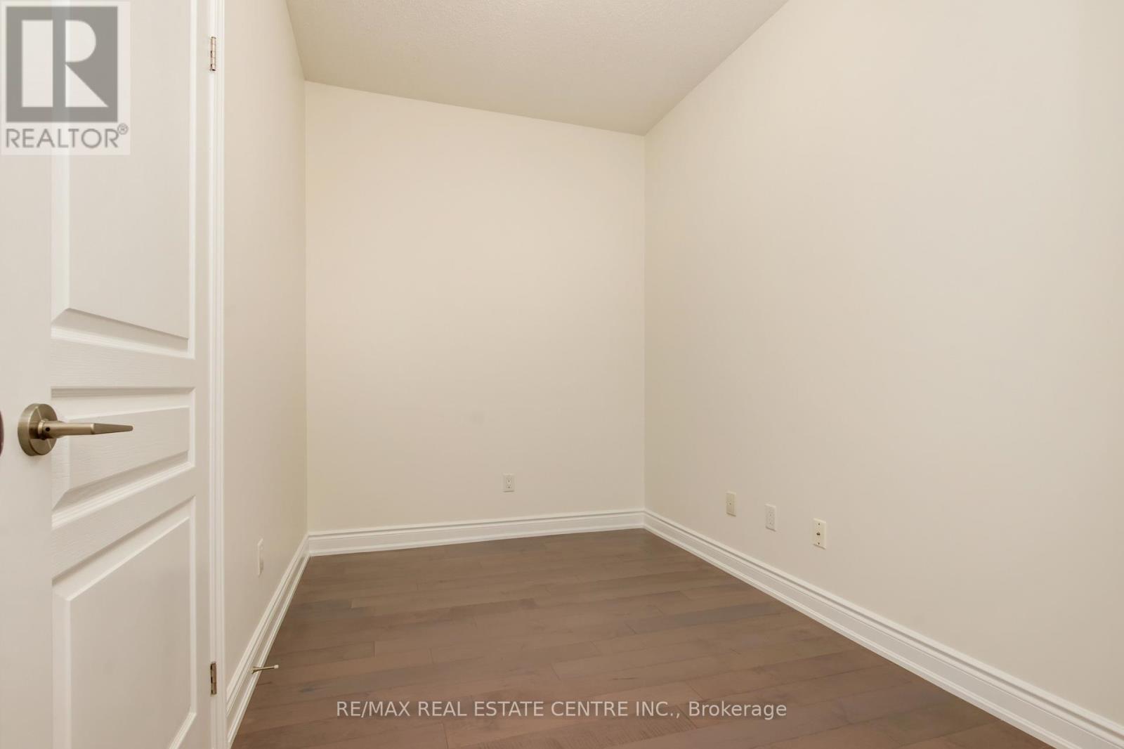 103 - 3170 Erin Mills Parkway, Mississauga, Ontario  L5L 0B6 - Photo 32 - W13132254