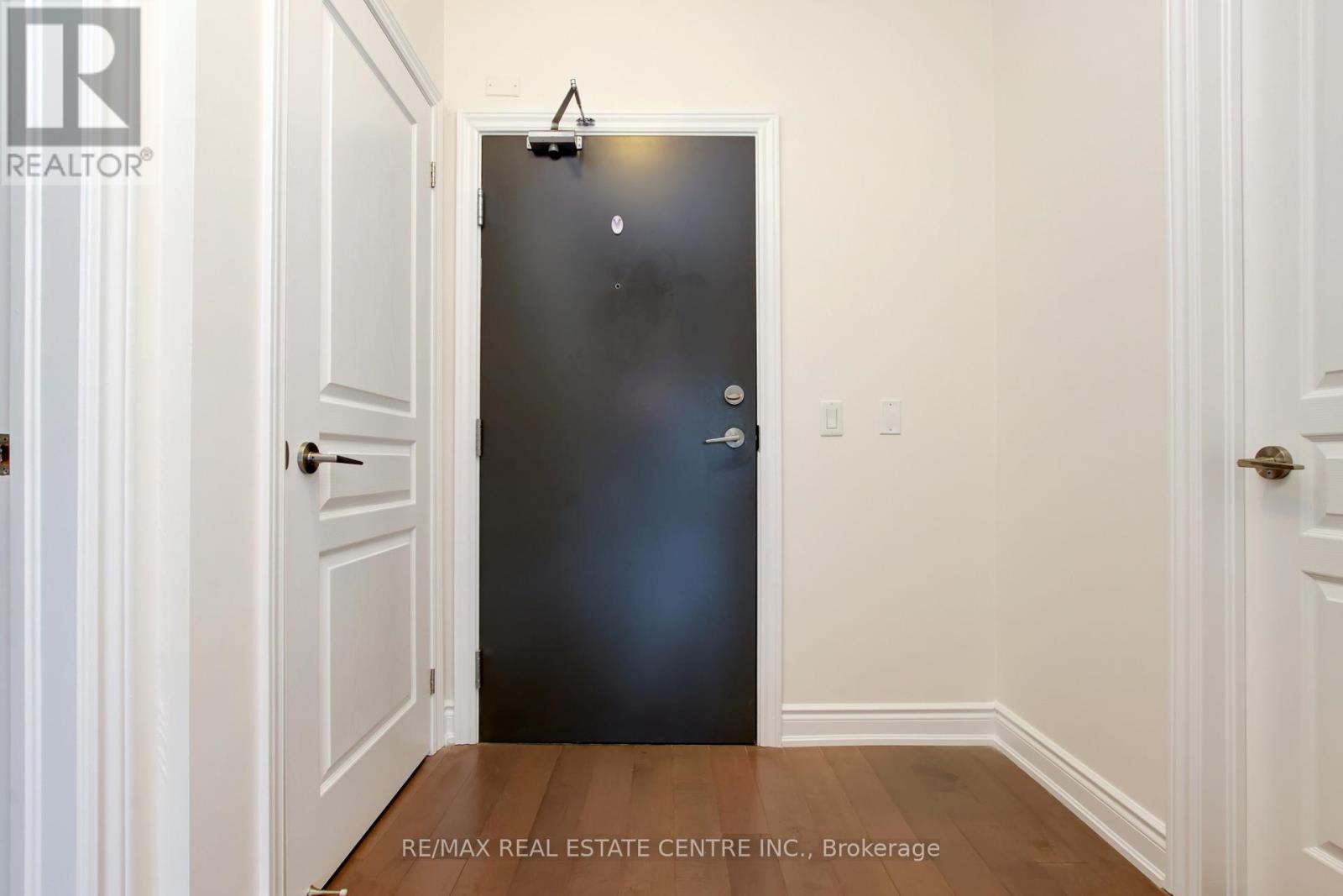 103 - 3170 Erin Mills Parkway, Mississauga, Ontario  L5L 0B6 - Photo 7 - W13132254