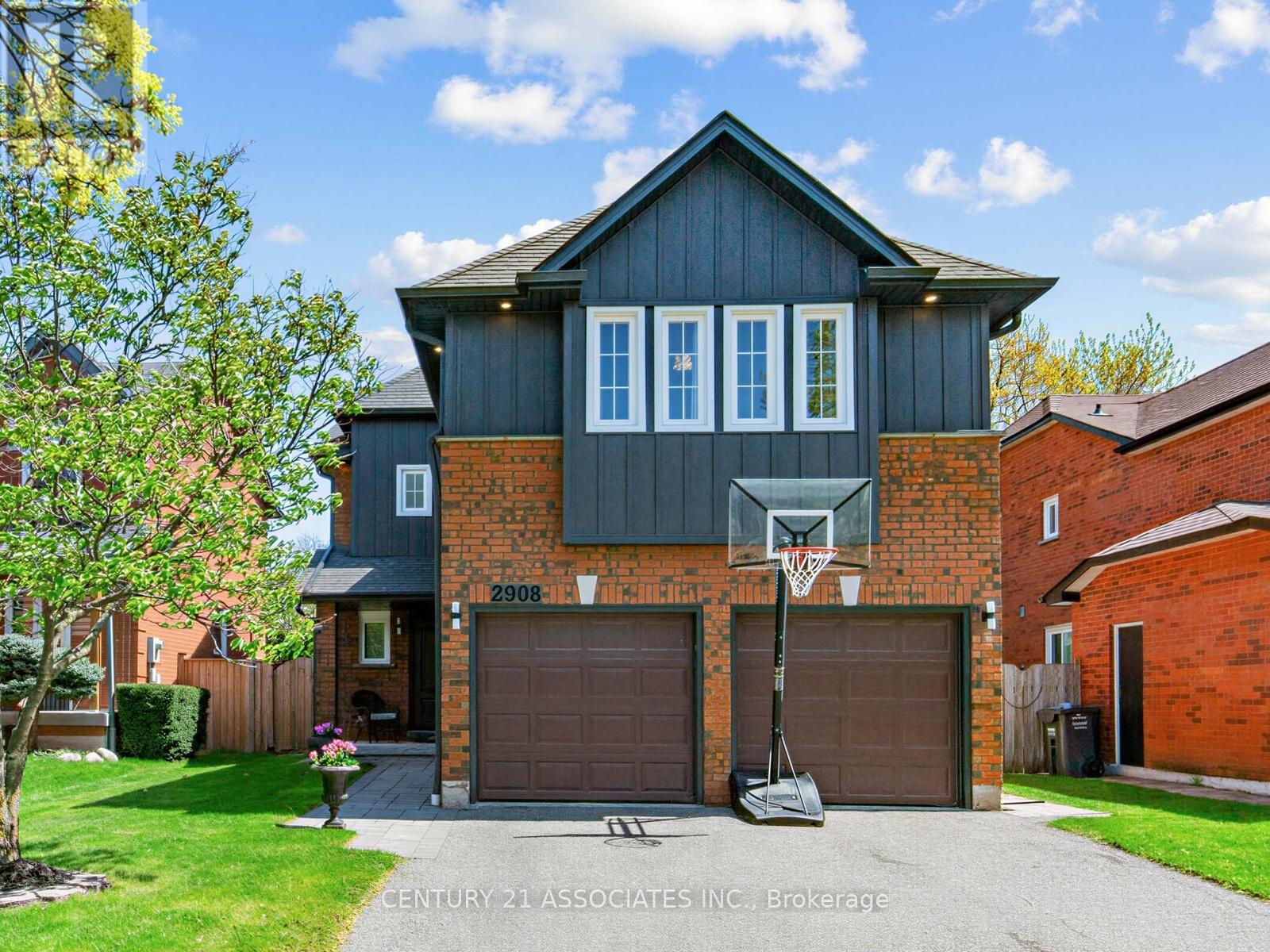 2908 TRADEWIND DRIVE, Mississauga, Ontario