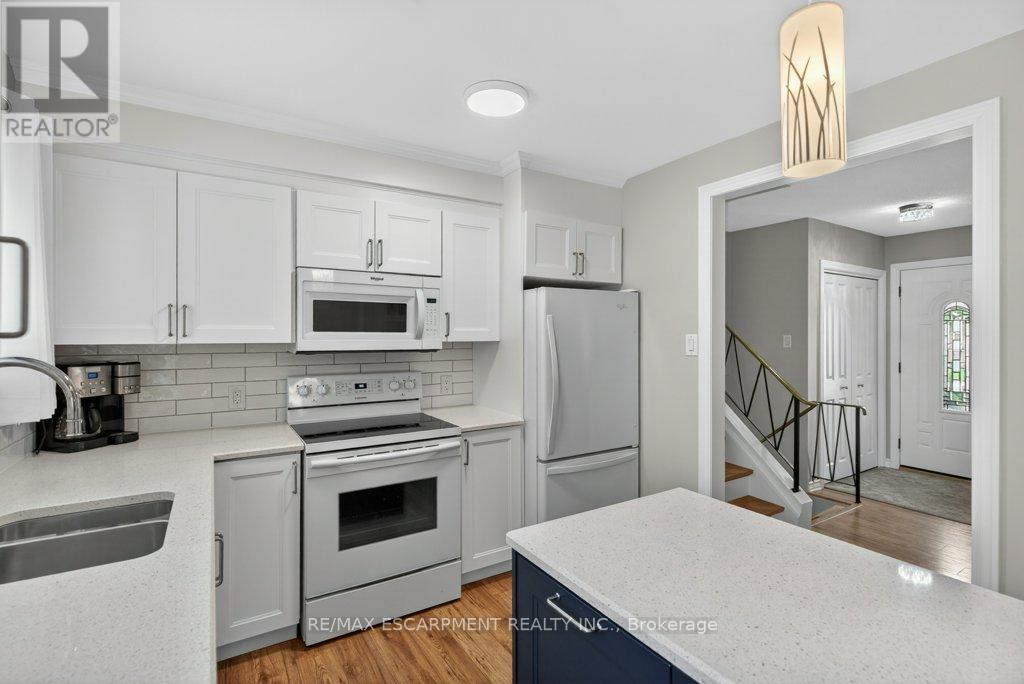 4 Camelot Drive, Hamilton, Ontario  L8V 2L2 - Photo 15 - X13132270