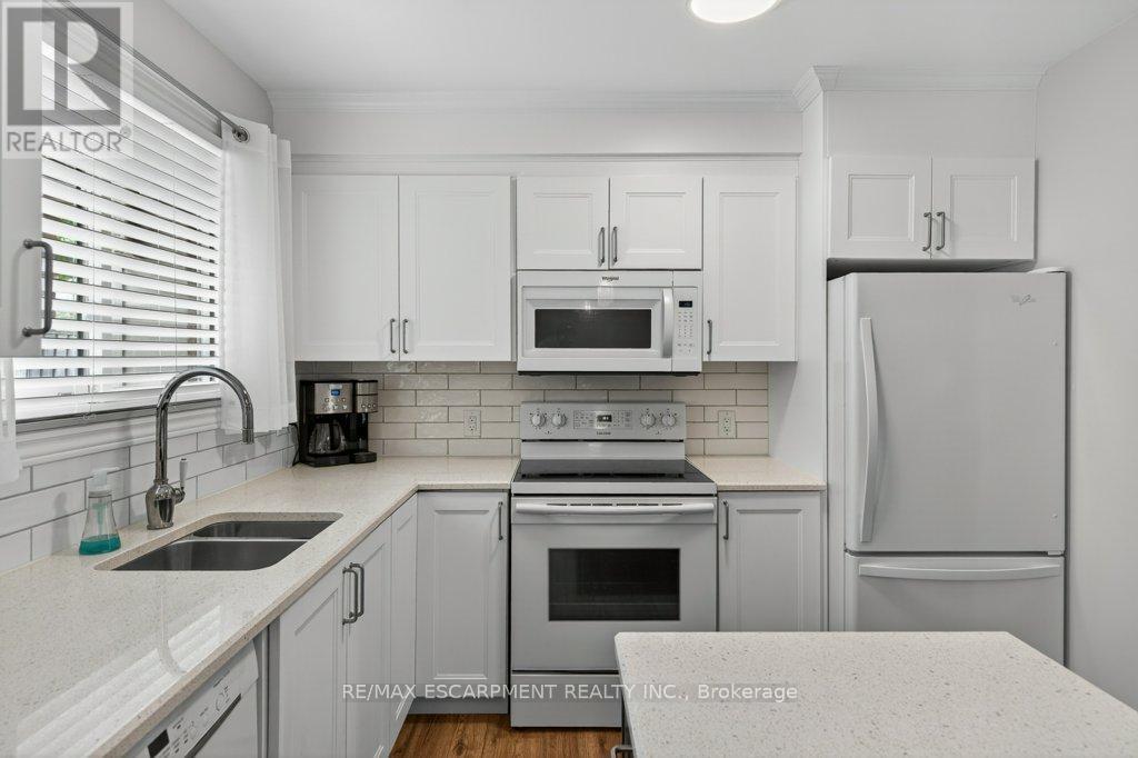 4 Camelot Drive, Hamilton, Ontario  L8V 2L2 - Photo 19 - X13132270