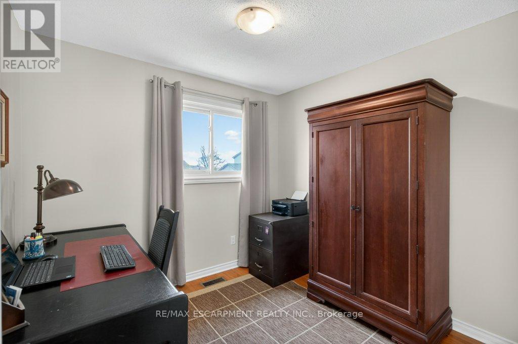 4 Camelot Drive, Hamilton, Ontario  L8V 2L2 - Photo 26 - X13132270