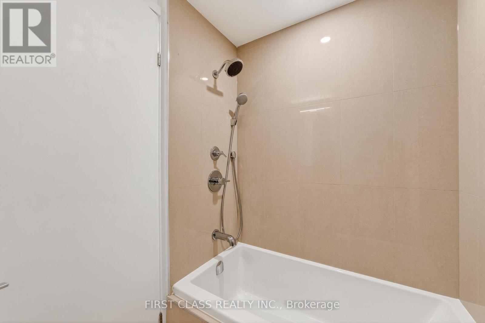1709 - 115 Blue Jays Way, Toronto, Ontario  M5V 3T3 - Photo 12 - C13131696