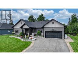 9 BANCROFT RIDGE DRIVE, Bancroft, Ontario